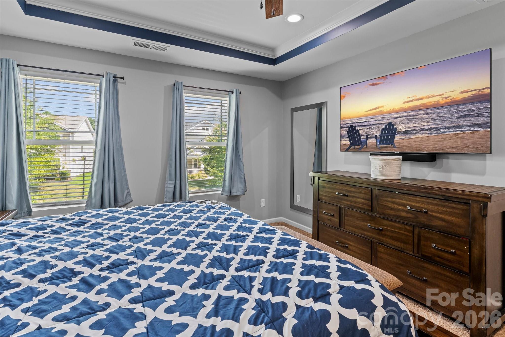 7513 Meridale Forest Drive — Charlotte