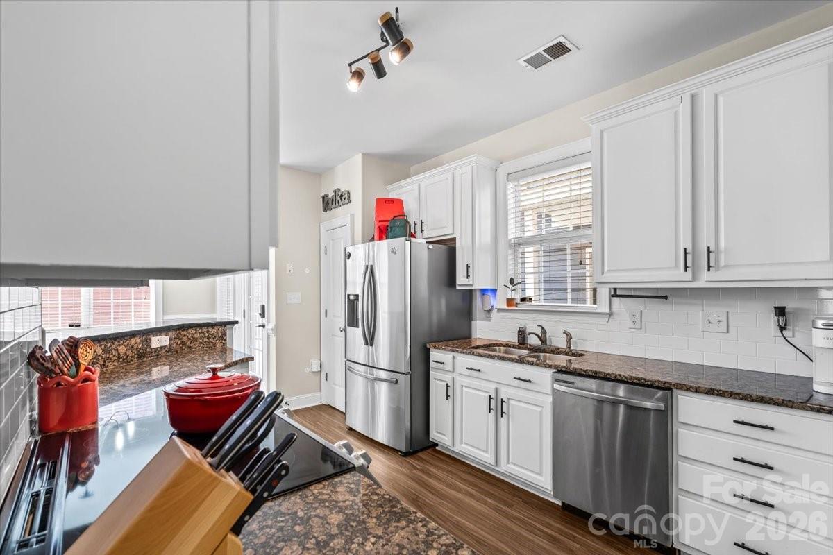 1853 Lela Avenue — Charlotte