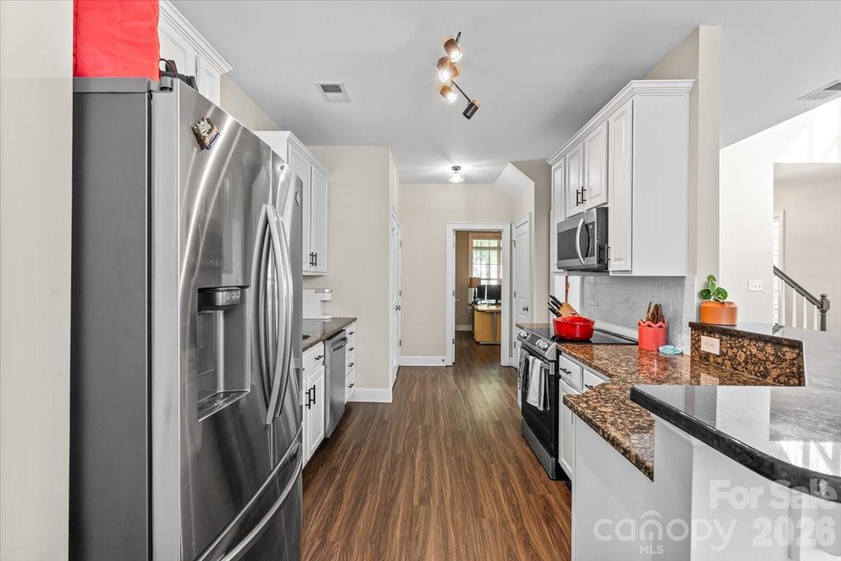 1853 Lela Avenue — Charlotte