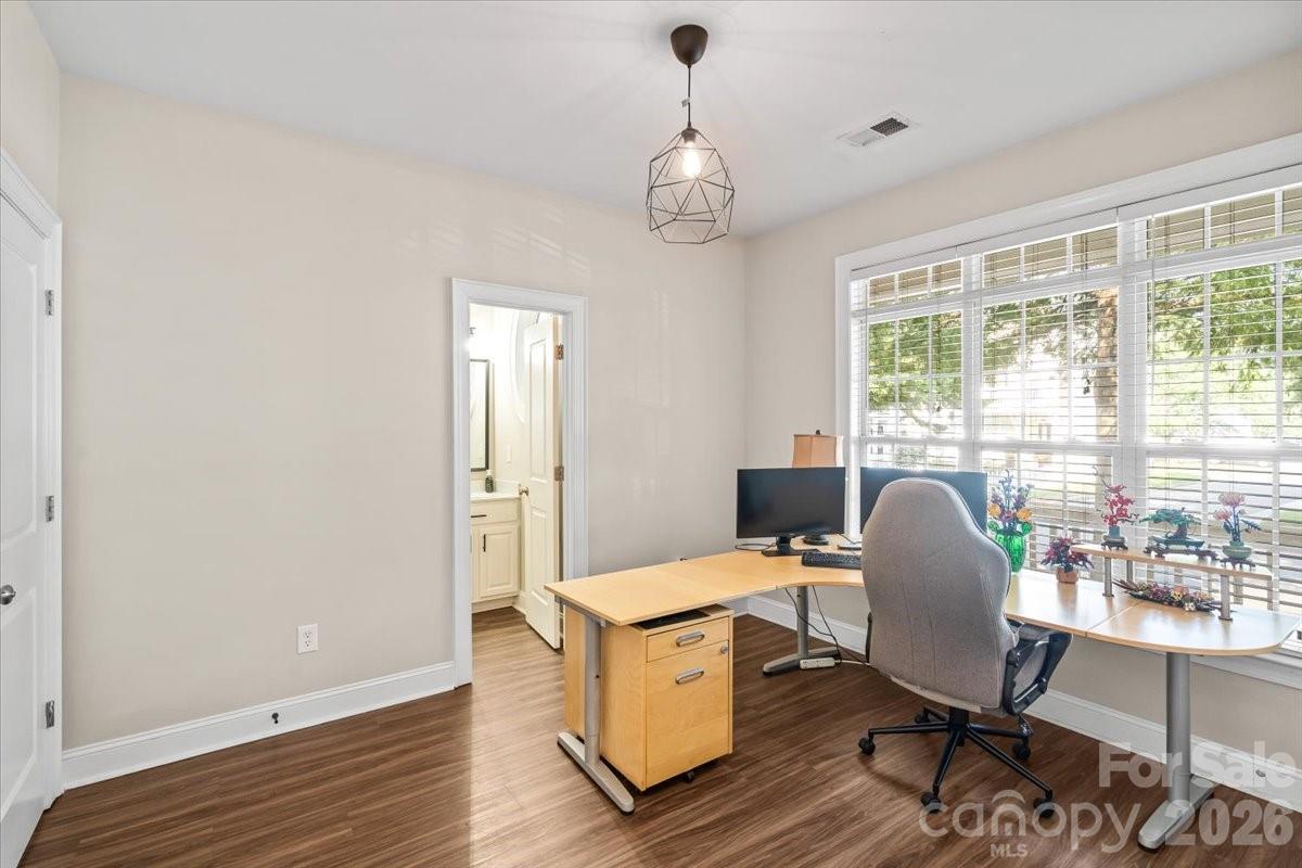 1853 Lela Avenue — Charlotte