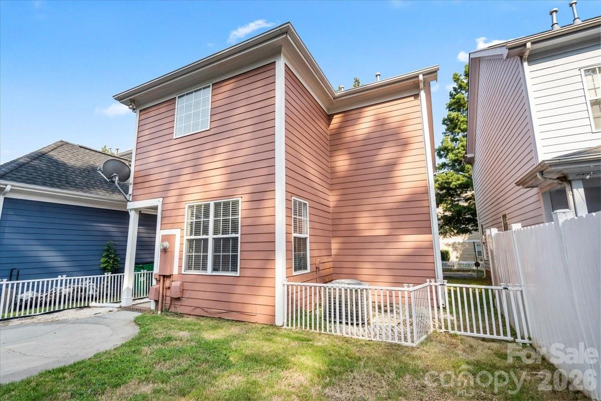 1853 Lela Avenue — Charlotte