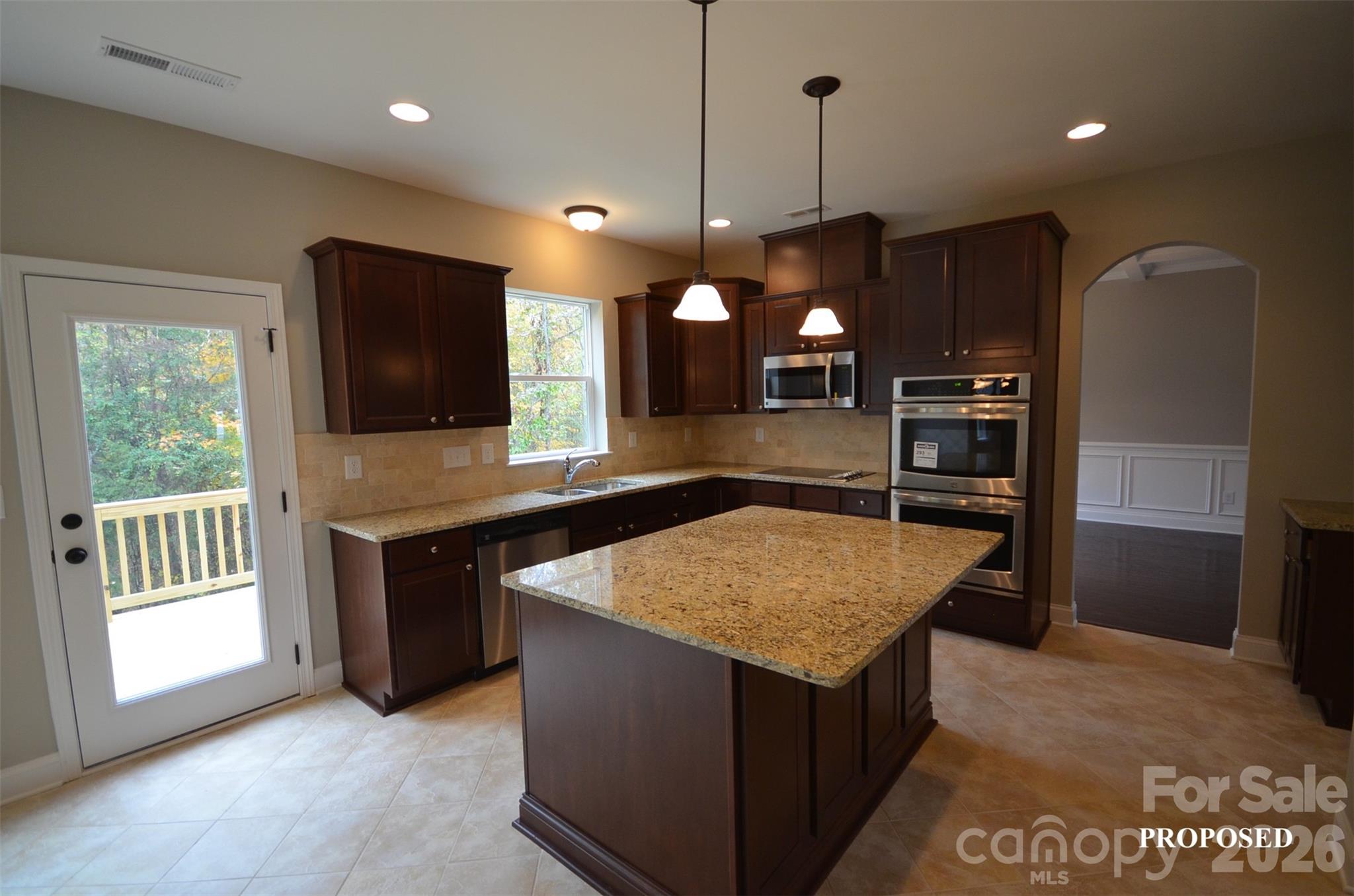 174 Northlake Drive — Statesville