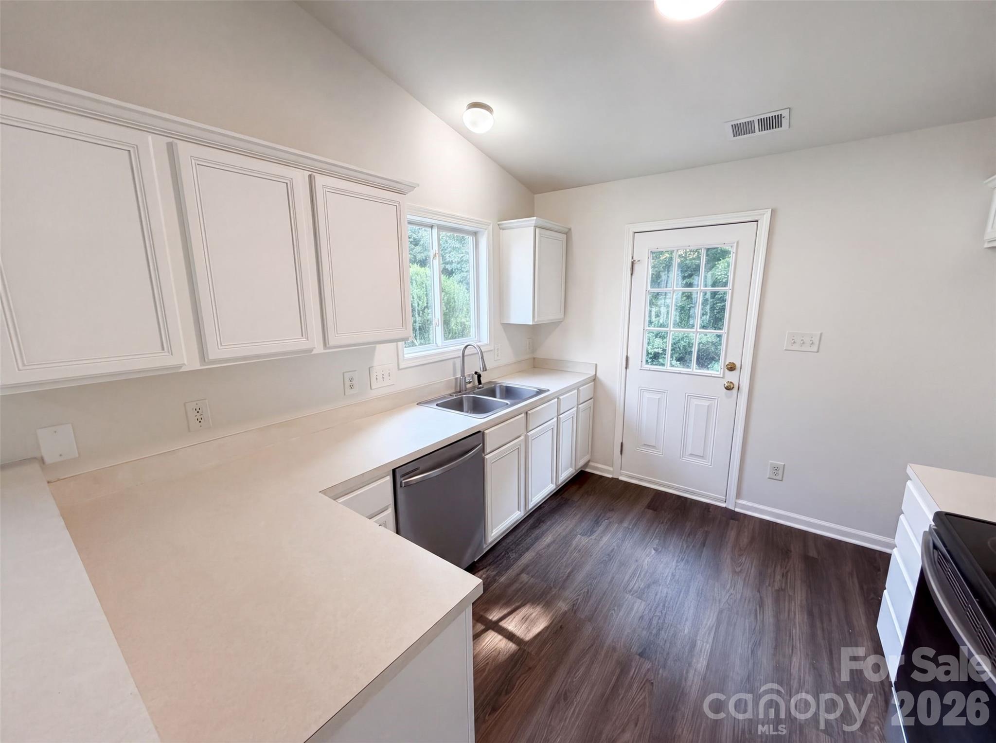 3011 Kansas City Drive — Monroe