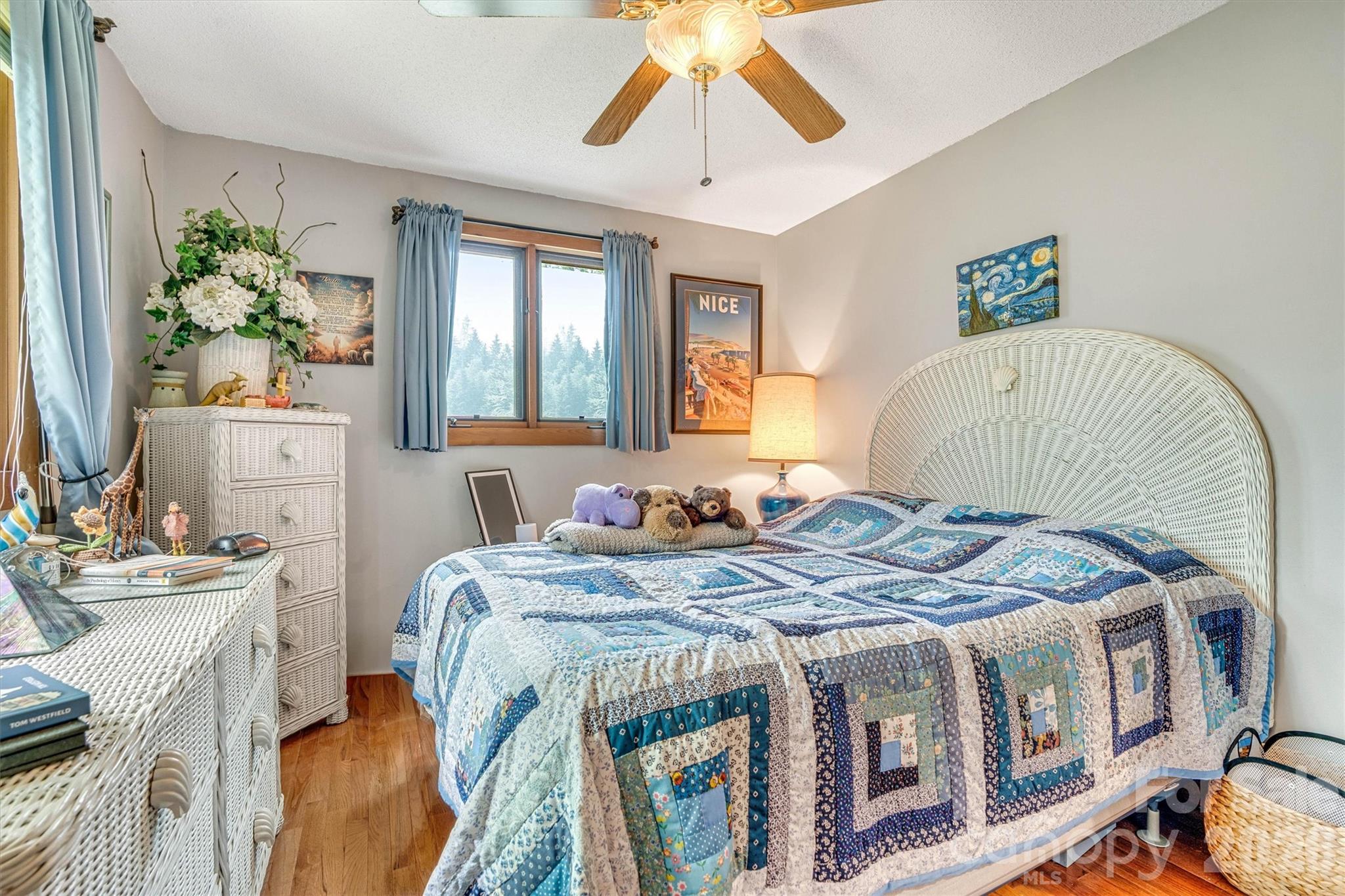 7697 Katherine Drive — Denver
