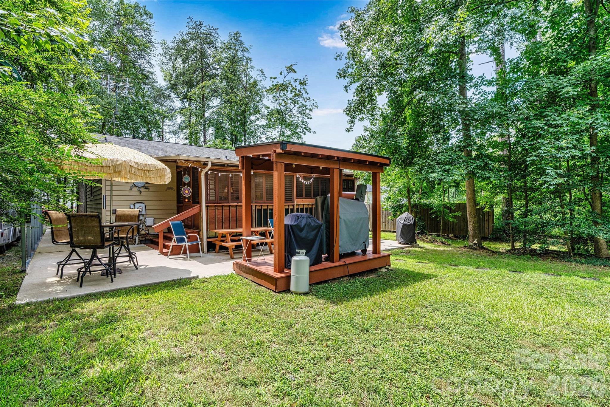 7697 Katherine Drive — Denver