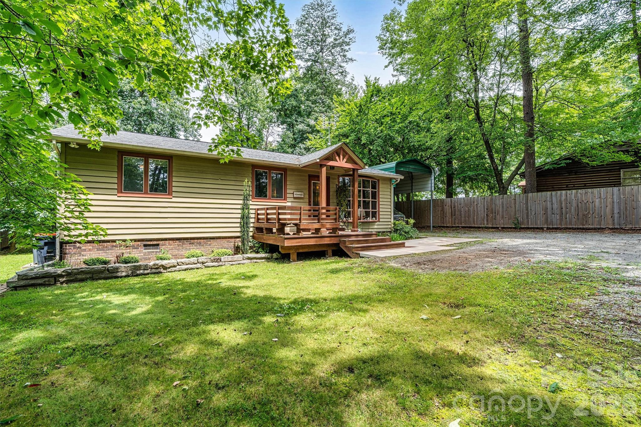 7697 Katherine Drive — Denver