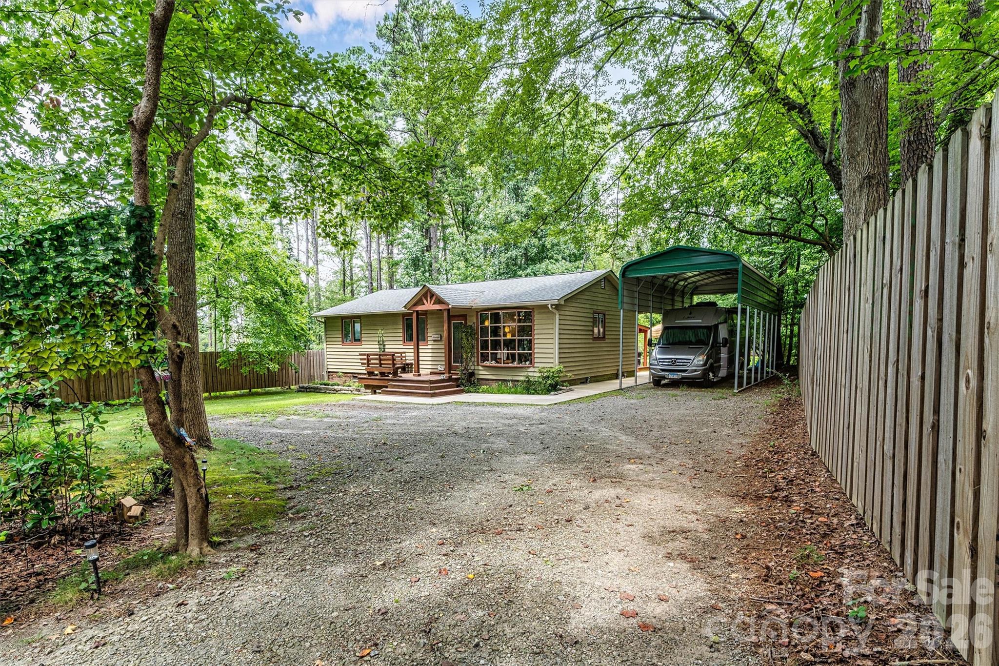 7697 Katherine Drive — Denver