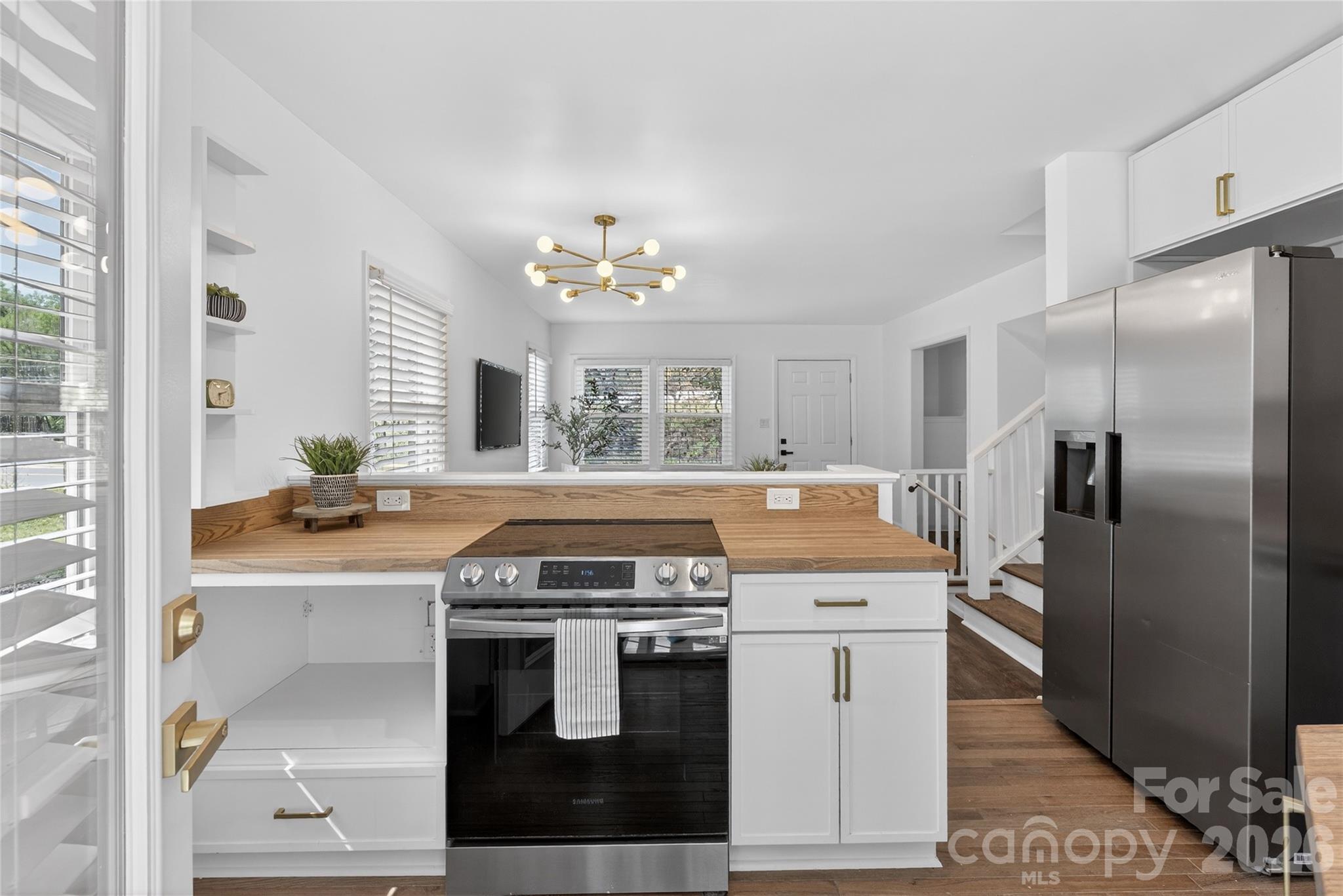 5412 Milhaven Lane — Charlotte