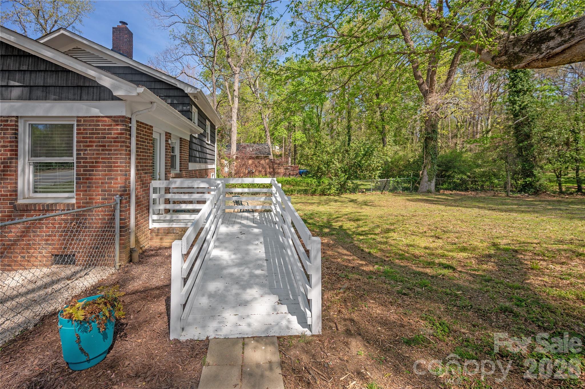 5412 Milhaven Lane — Charlotte