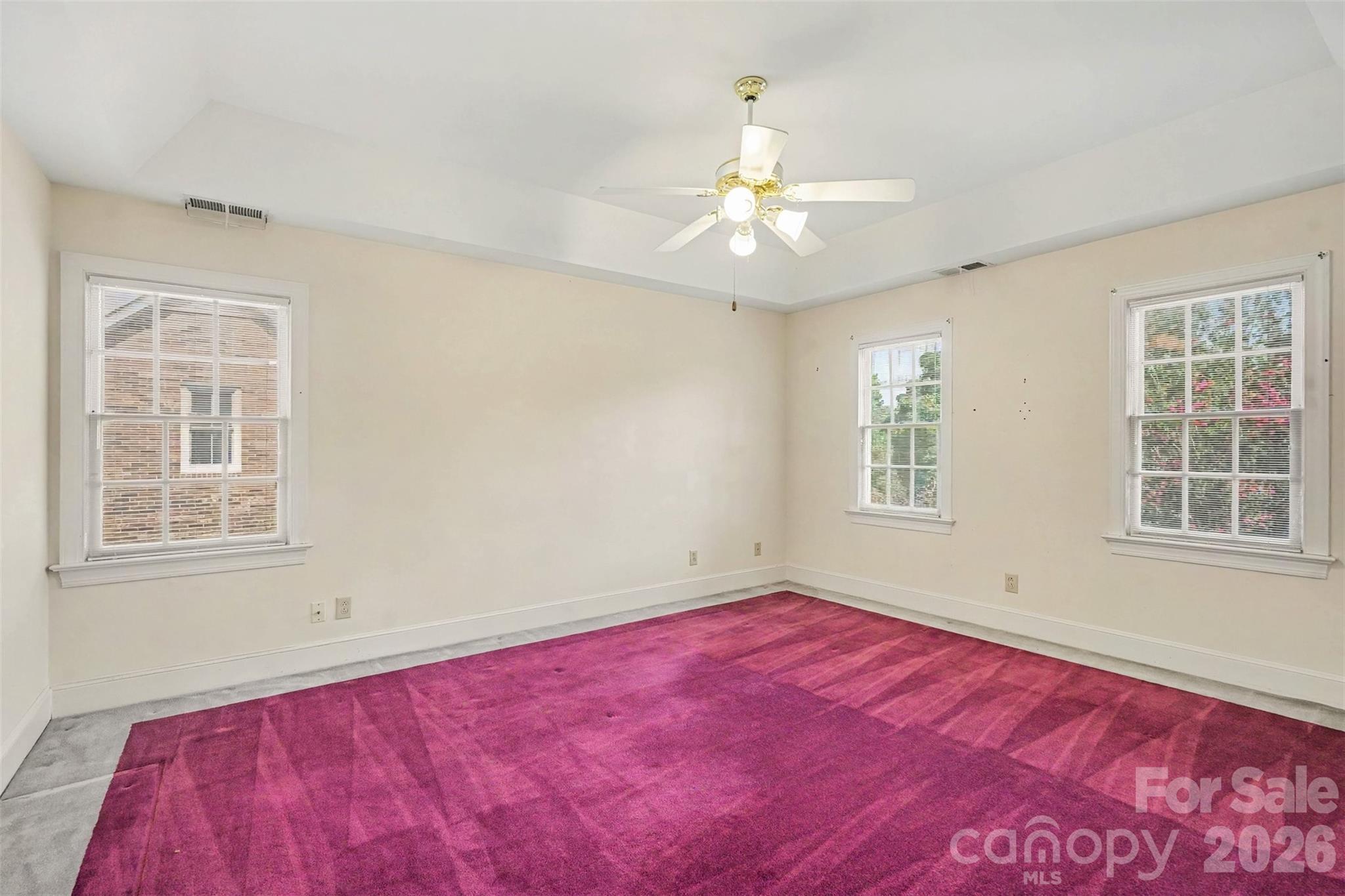 7708 Red Oak Lane — Charlotte