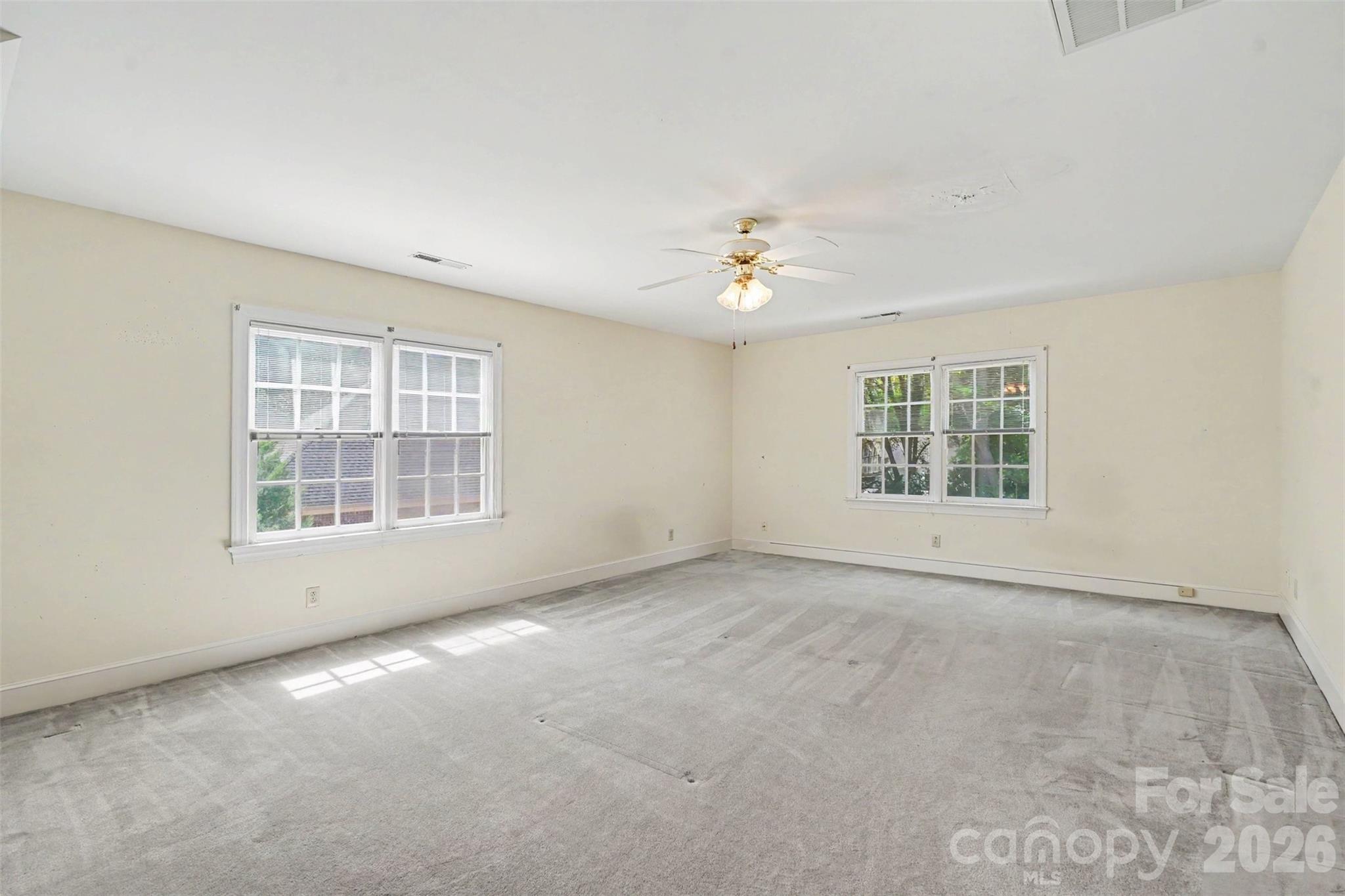 7708 Red Oak Lane — Charlotte