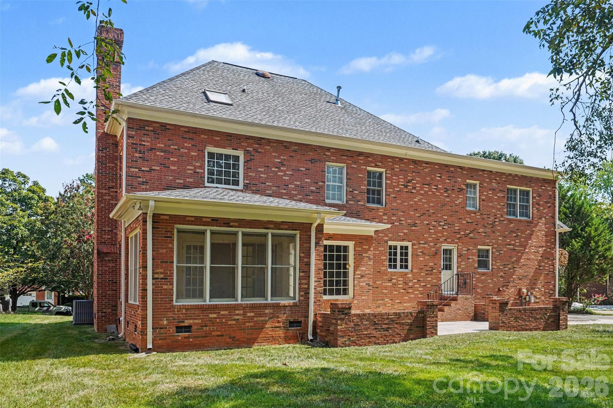7708 Red Oak Lane — Charlotte