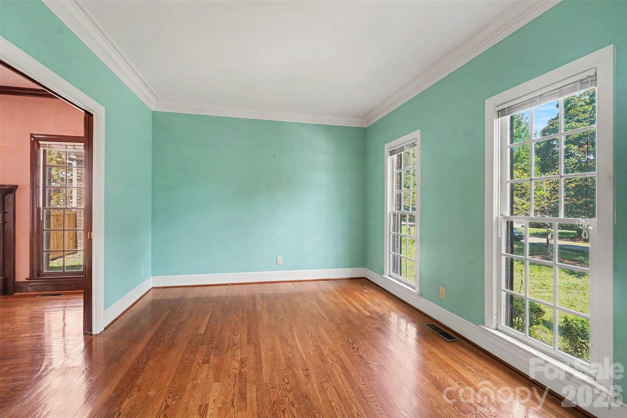 7708 Red Oak Lane — Charlotte