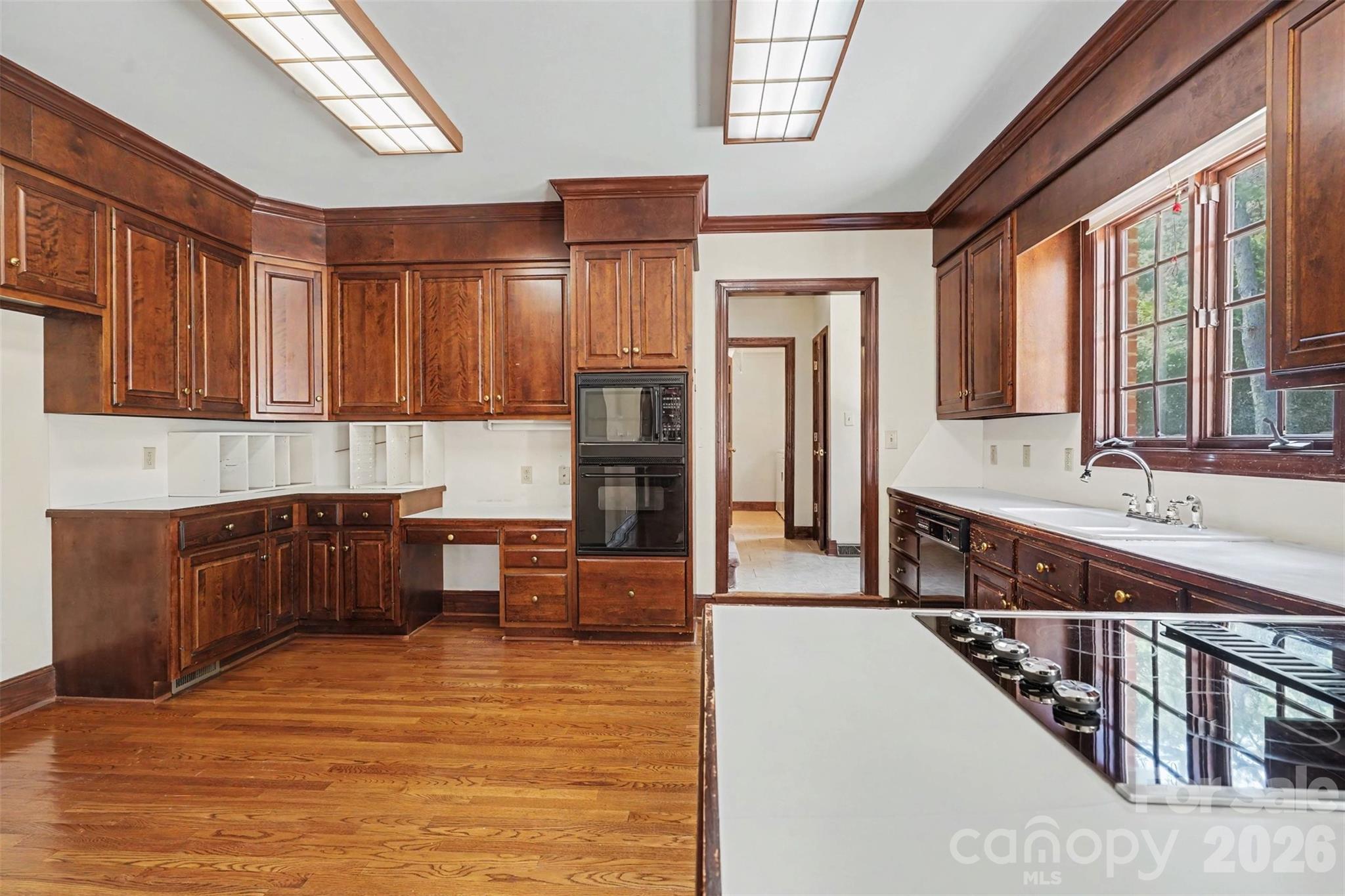 7708 Red Oak Lane — Charlotte