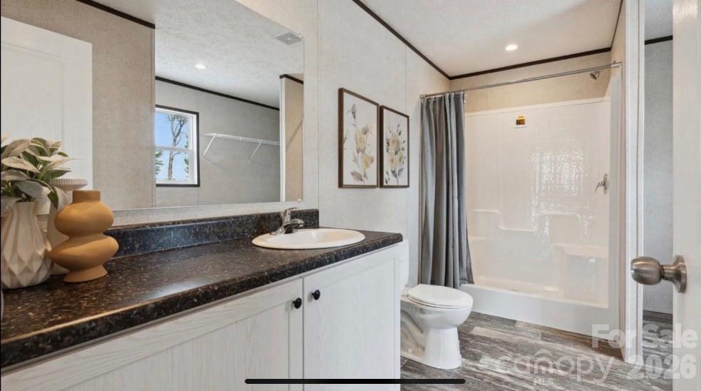 1655 Hudlow Road — Forest City