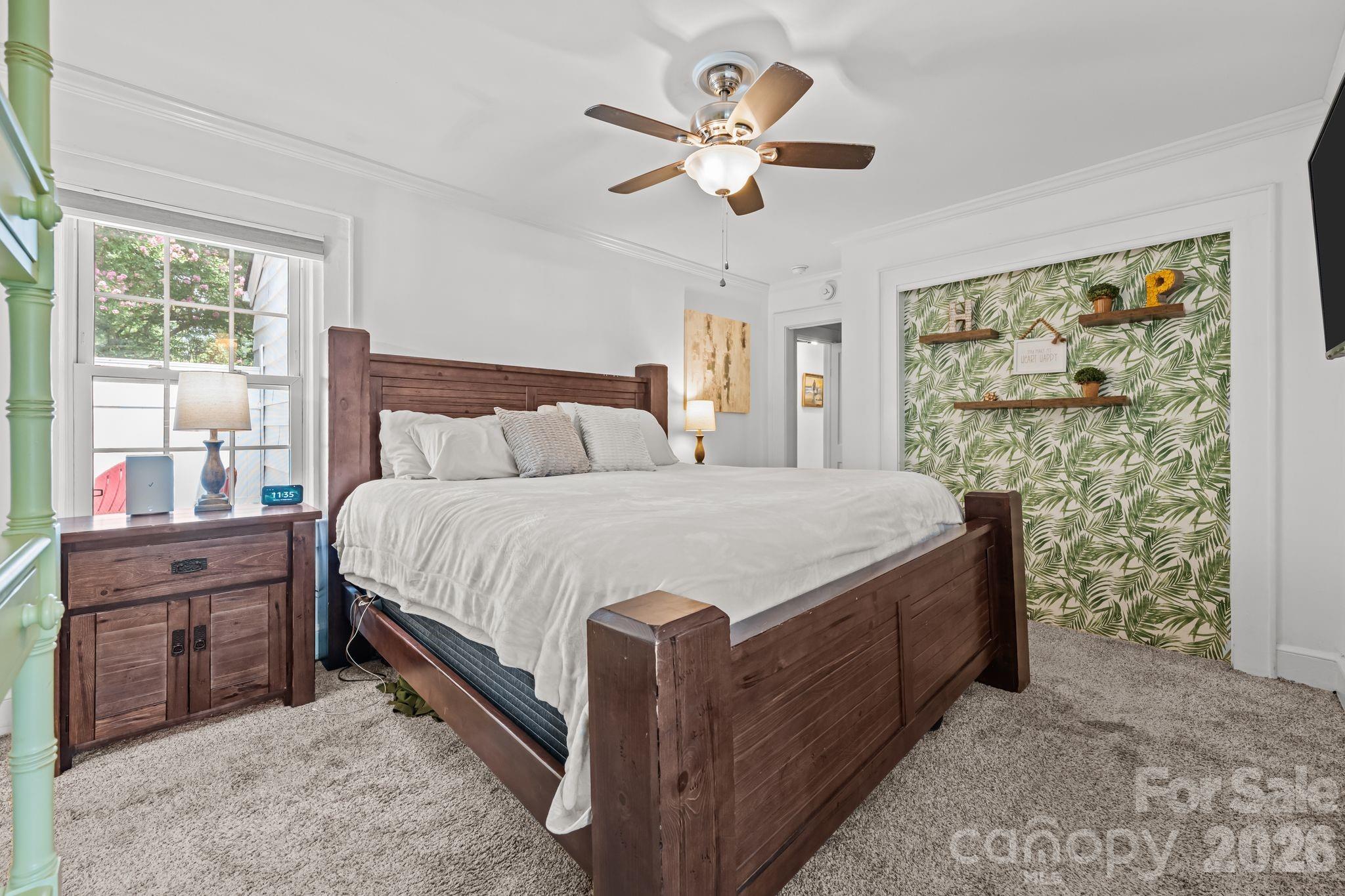 1537 S New Hope Road — Gastonia
