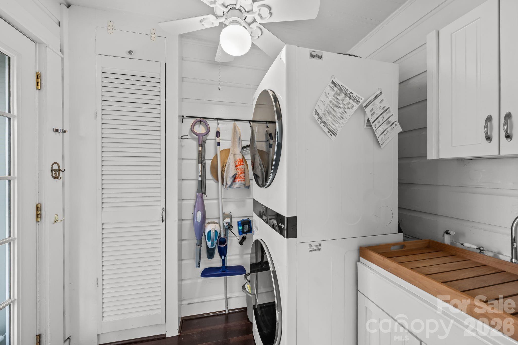 1537 S New Hope Road — Gastonia