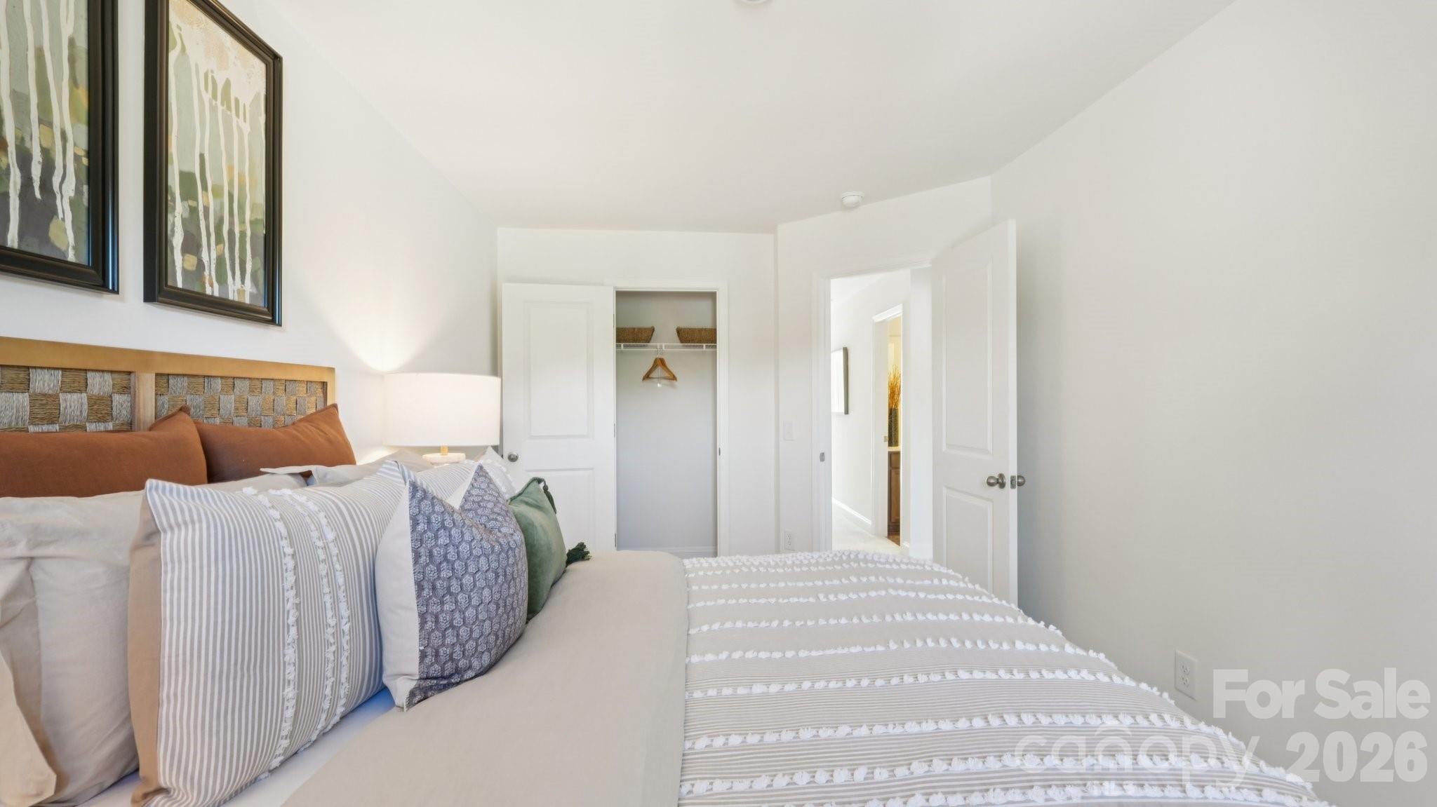 2209 Gladwyne Place — Charlotte