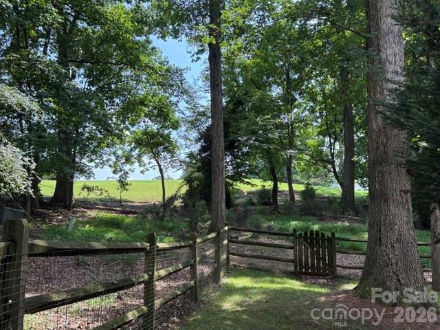 9424 Fairway Ridge Road — Charlotte