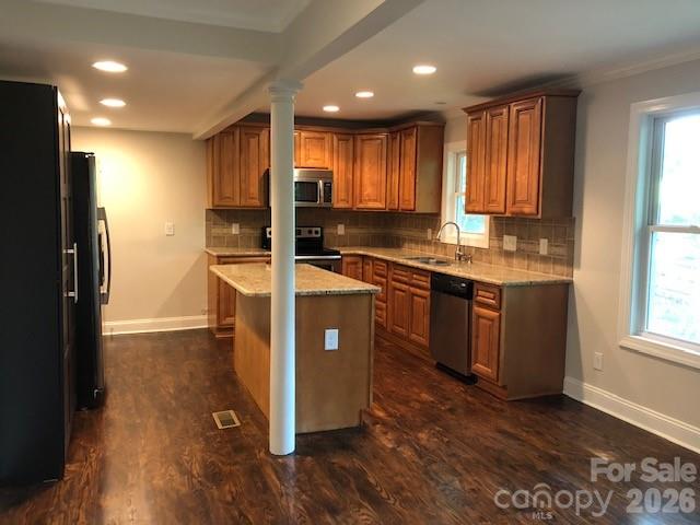 9424 Fairway Ridge Road — Charlotte