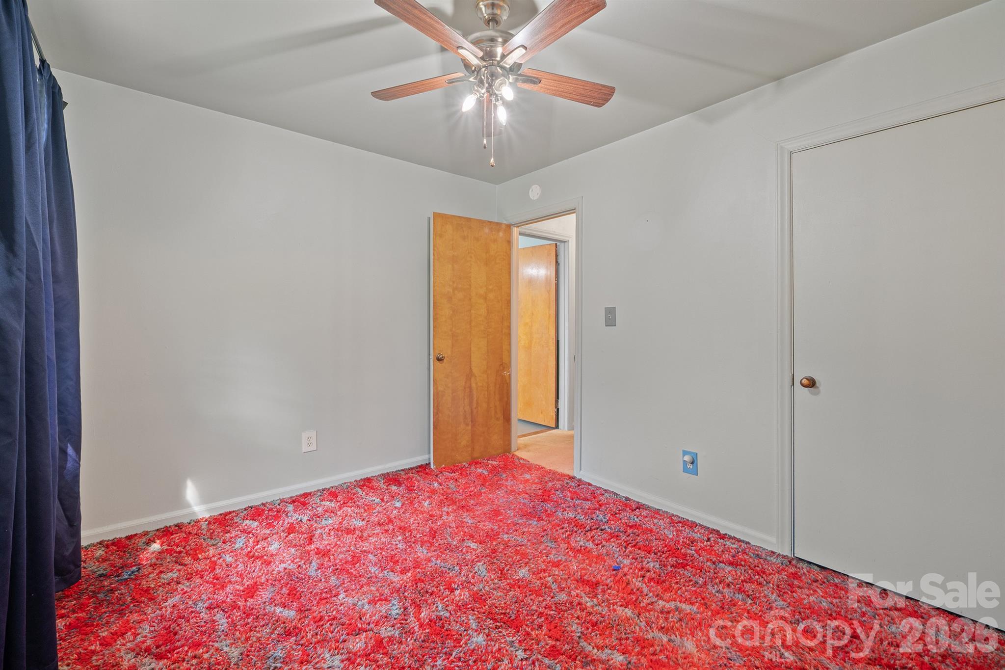 320 S Myrtle School Road — Gastonia