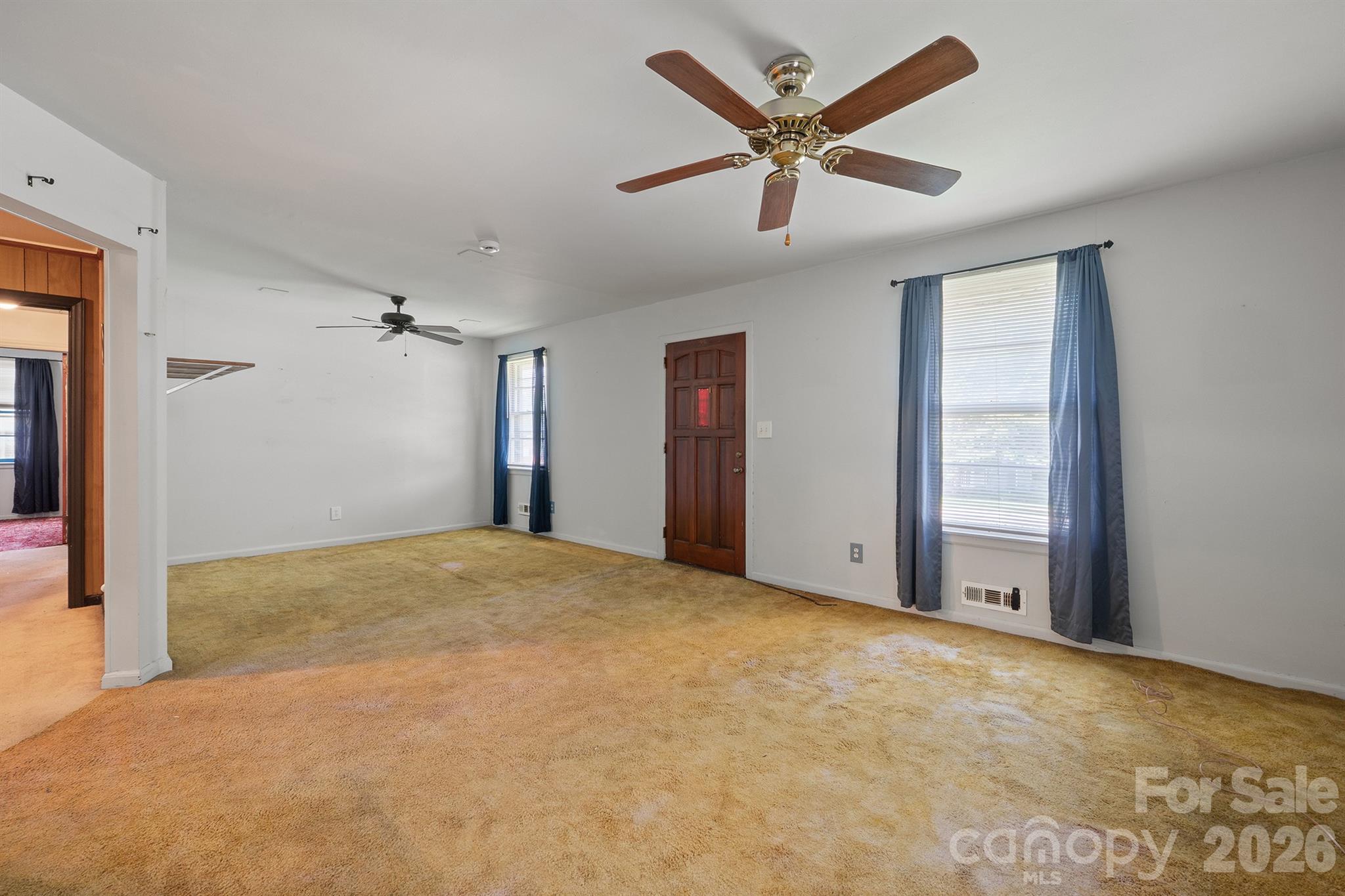 320 S Myrtle School Road — Gastonia