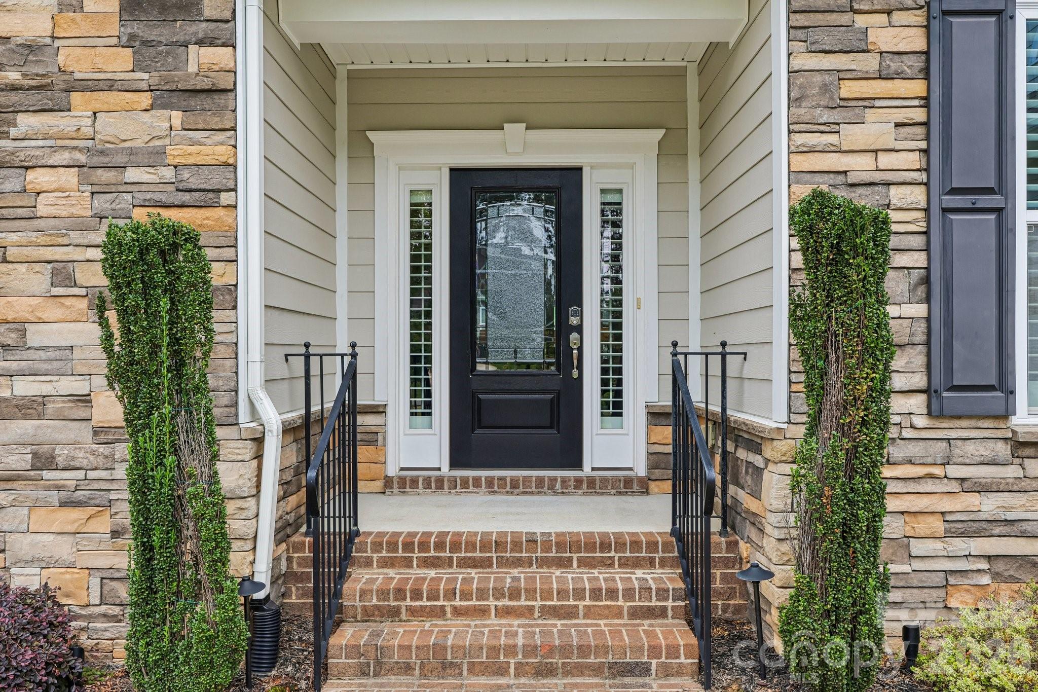 142 Butler Drive — Mooresville