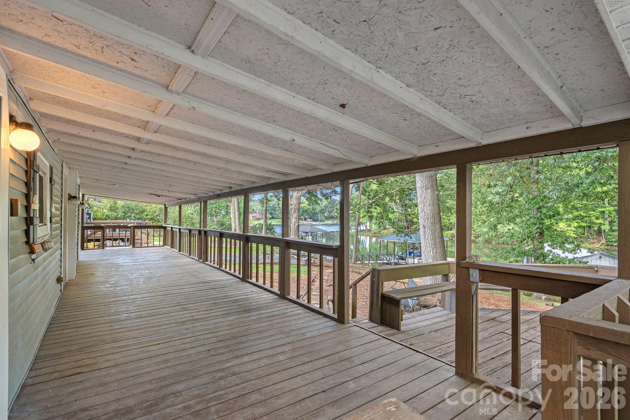 218 Lineberger Drive — Mooresville