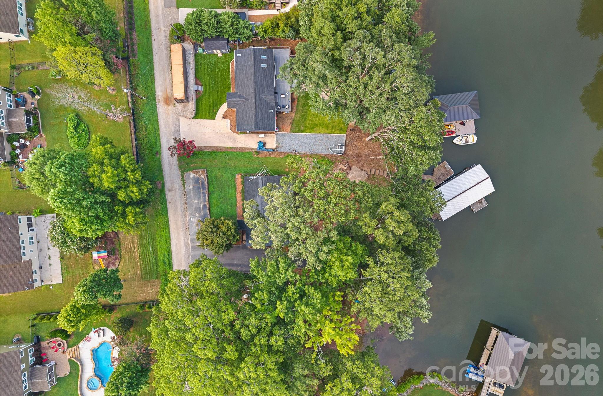 218 Lineberger Drive — Mooresville