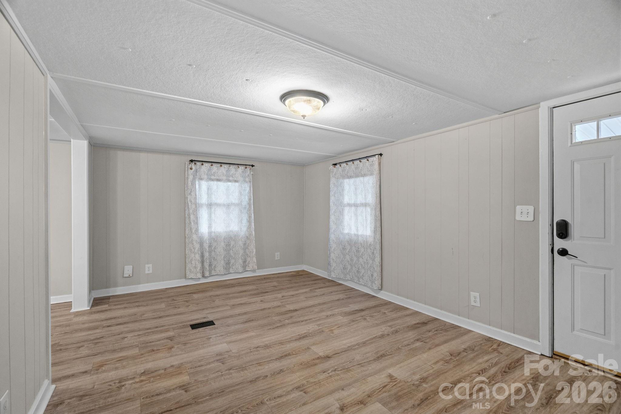 218 Lineberger Drive — Mooresville