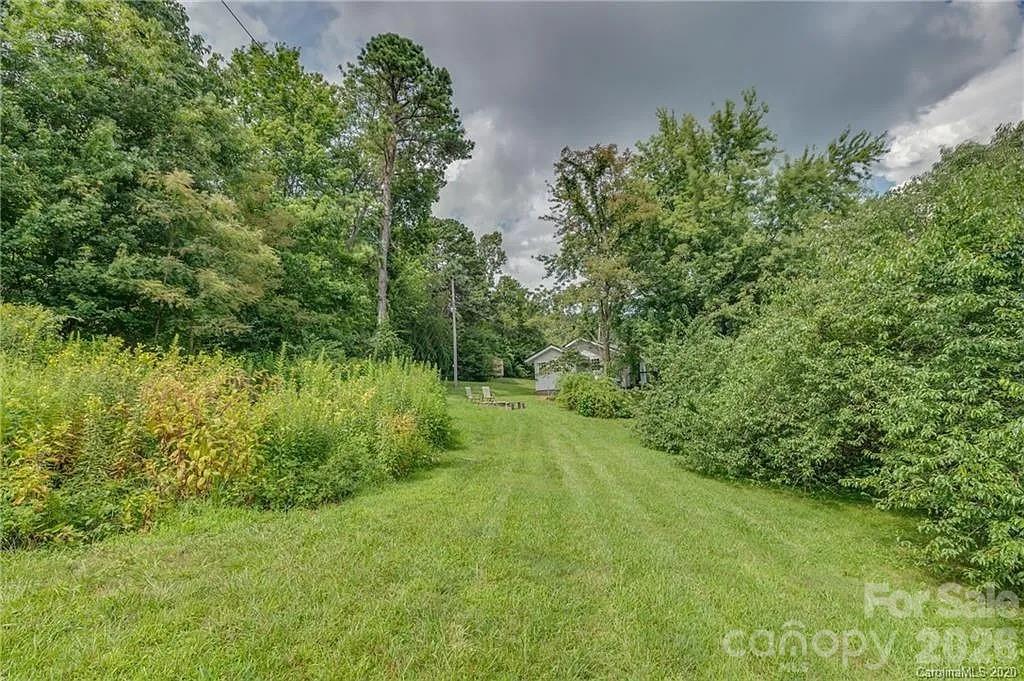 1324 Low Gap Road — Hendersonville