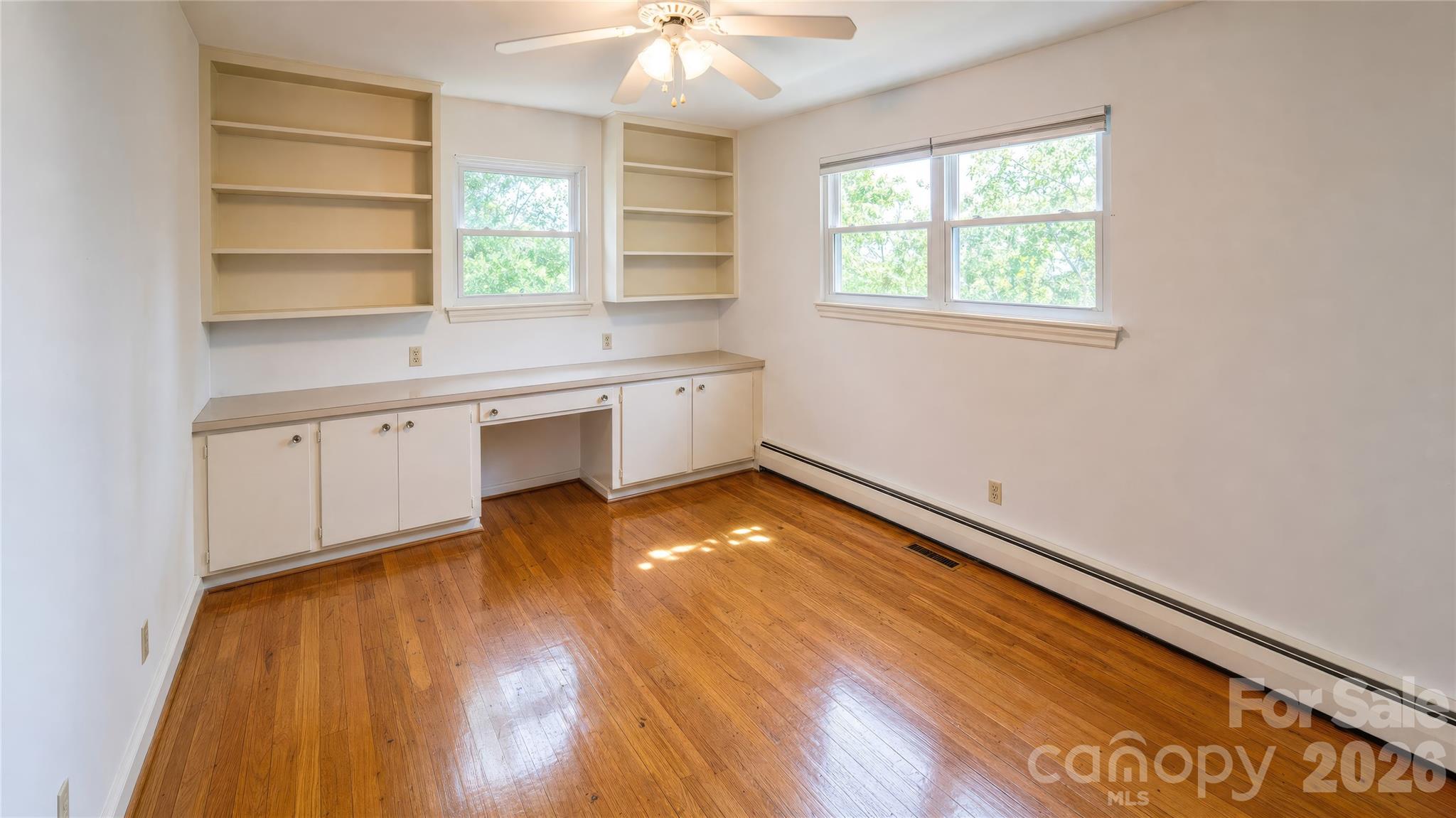 201 Woodlawn Drive — Morganton