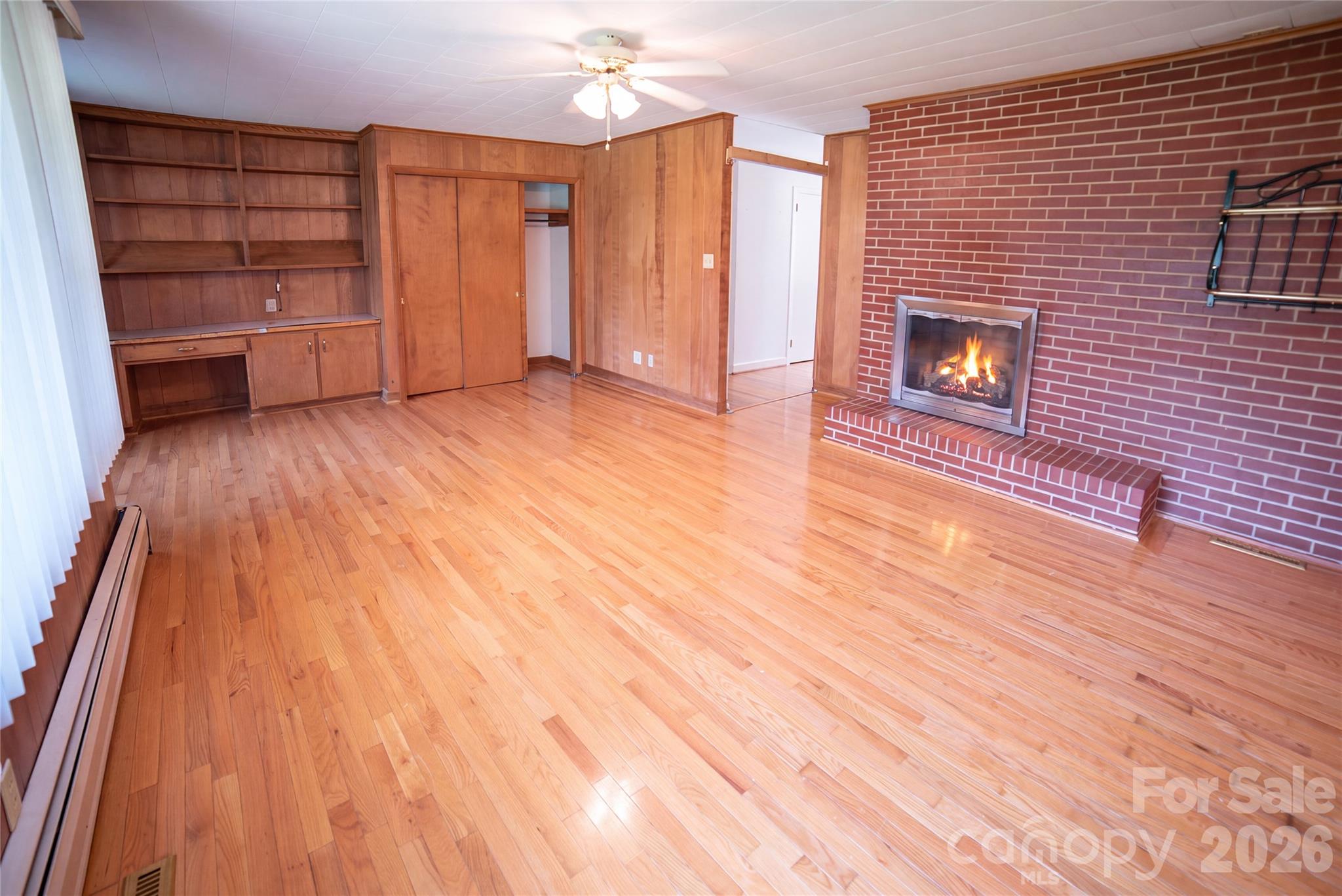 201 Woodlawn Drive — Morganton