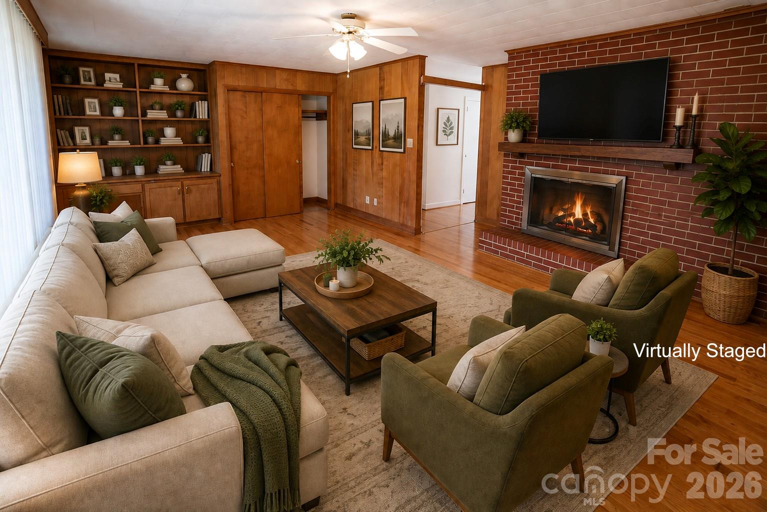 201 Woodlawn Drive — Morganton