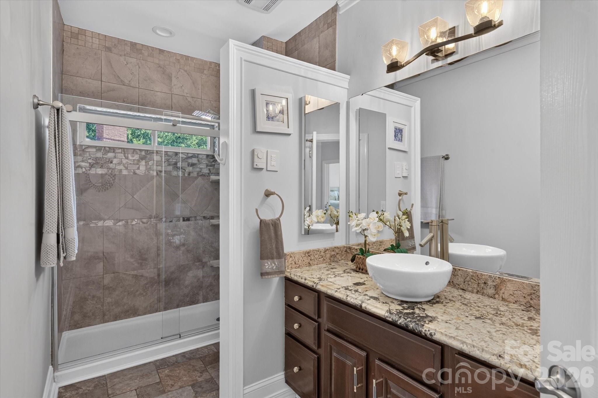 6605 Saunton Court — Charlotte