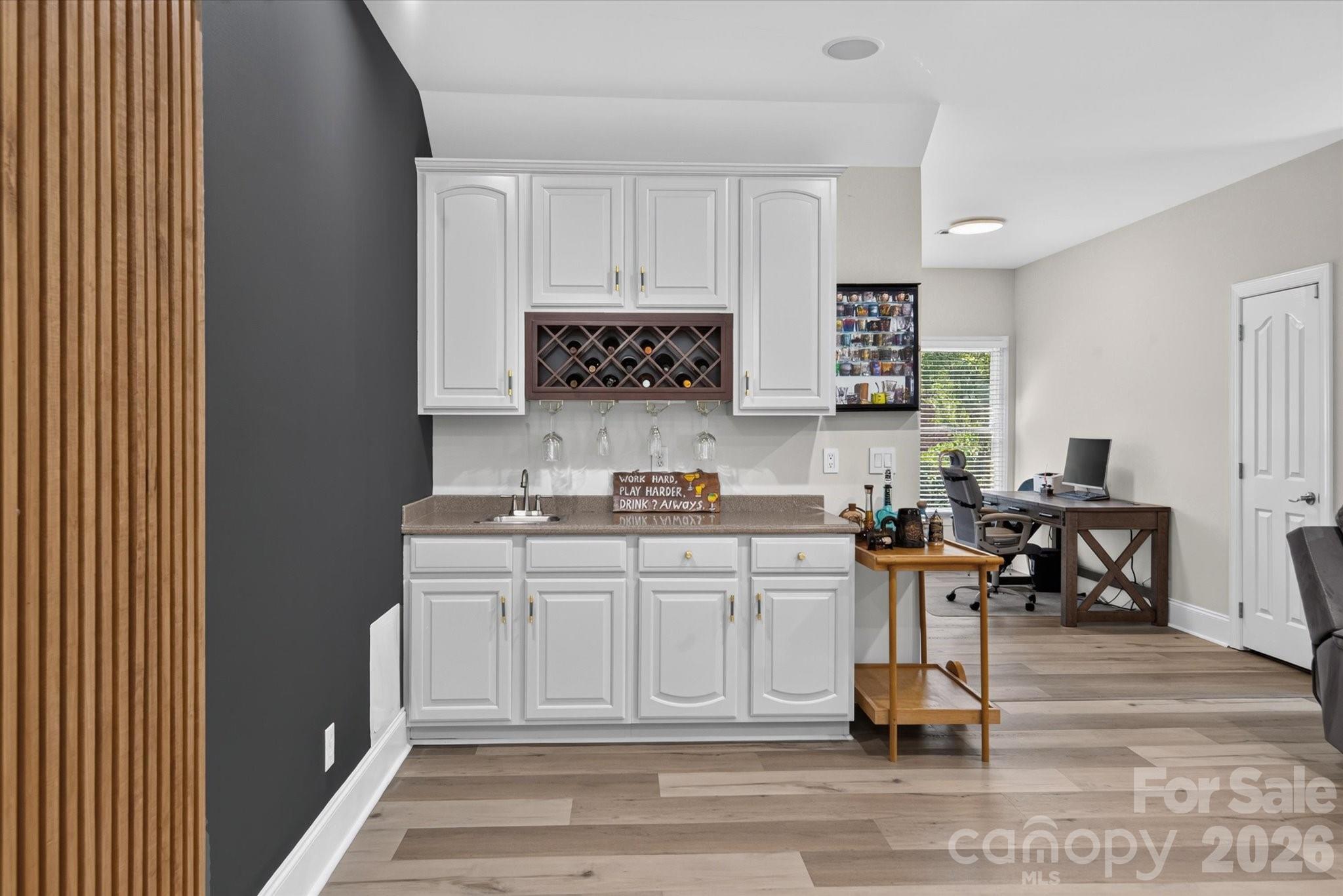 6605 Saunton Court — Charlotte