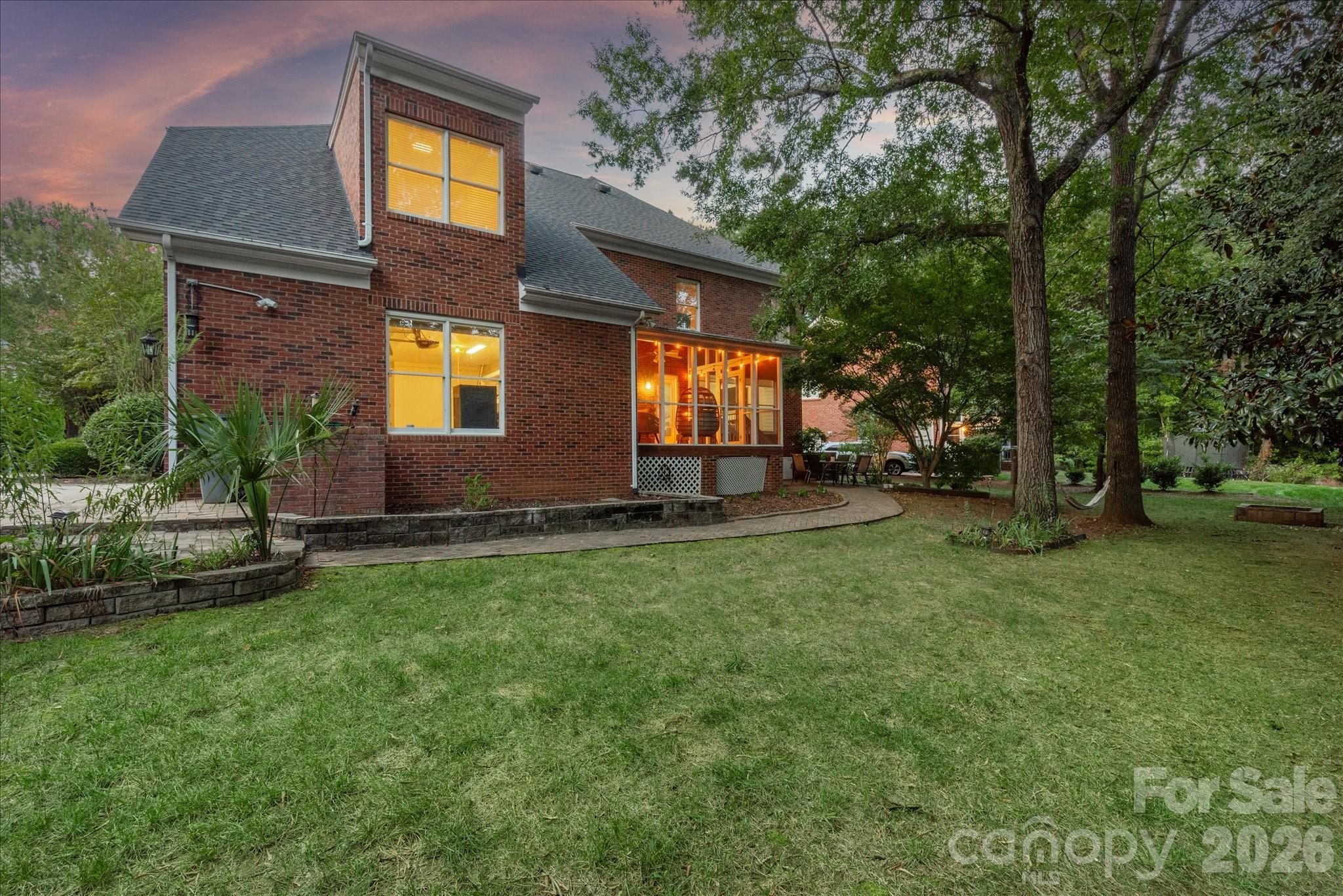 6605 Saunton Court — Charlotte