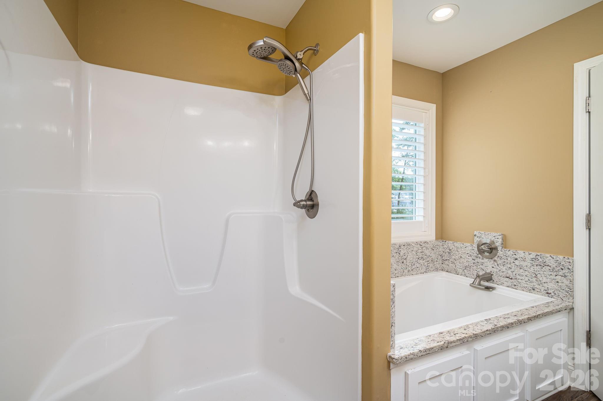 6901 Navajo Trail — Sherrills Ford