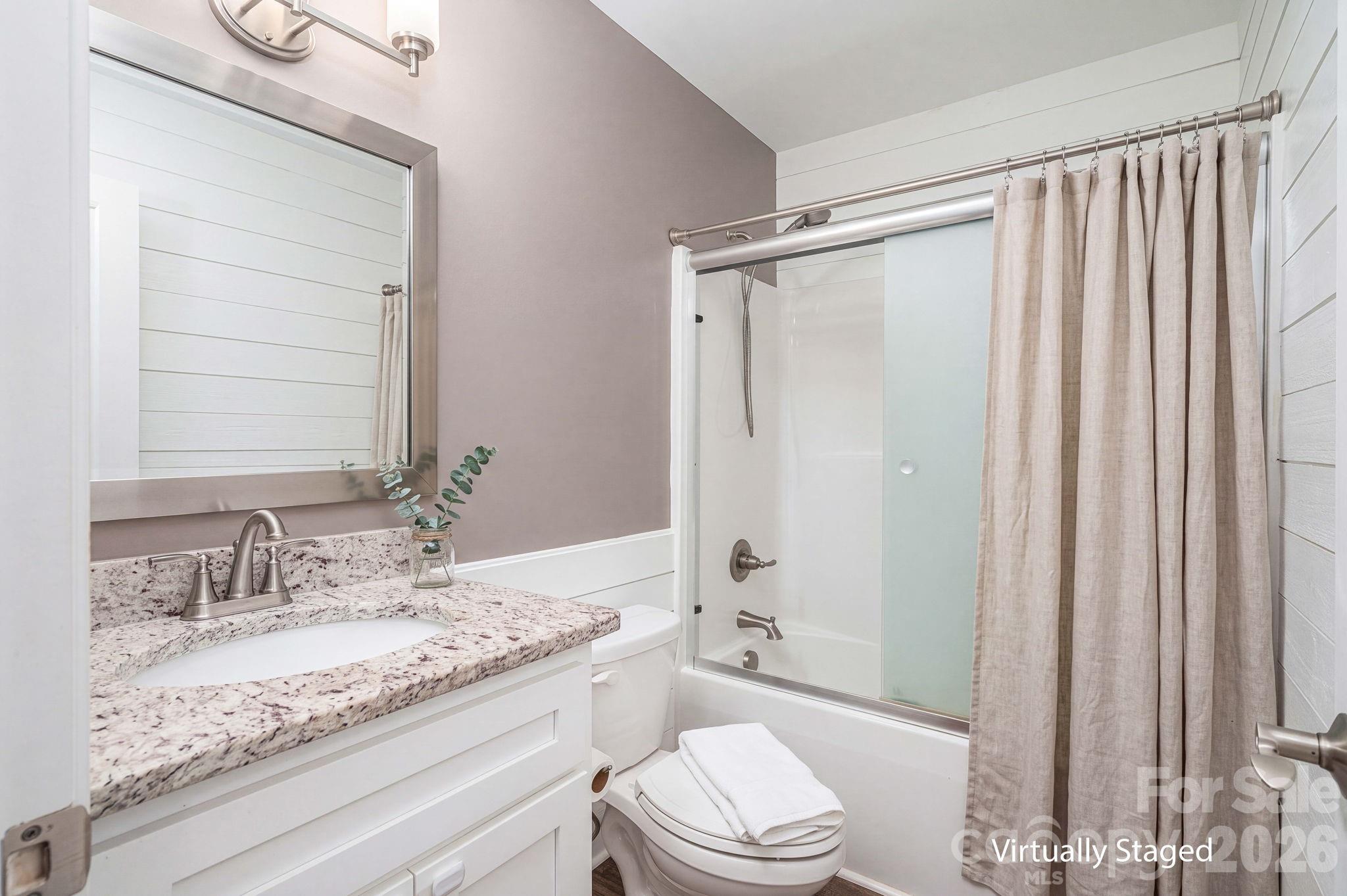 6901 Navajo Trail — Sherrills Ford