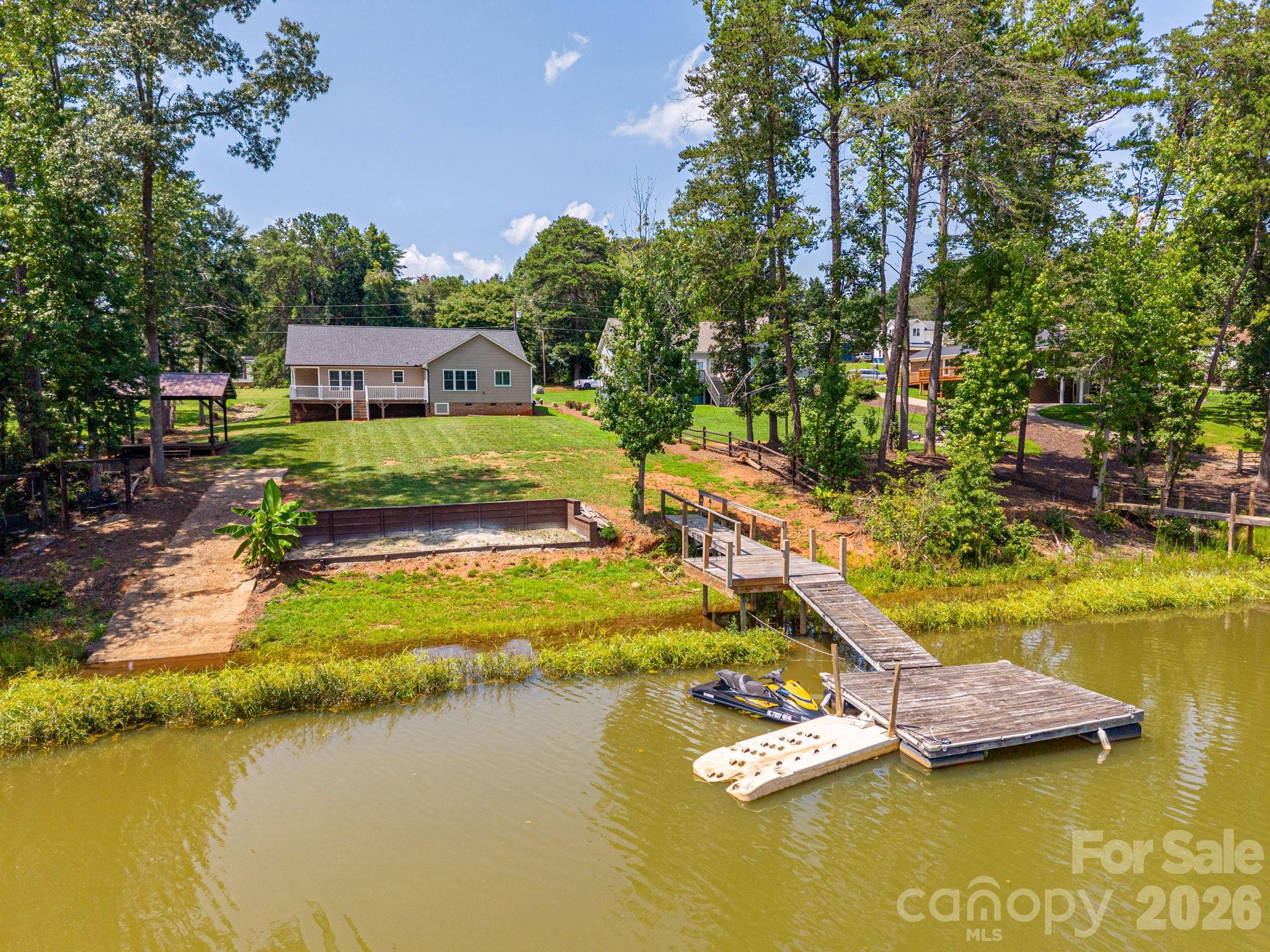 6901 Navajo Trail — Sherrills Ford