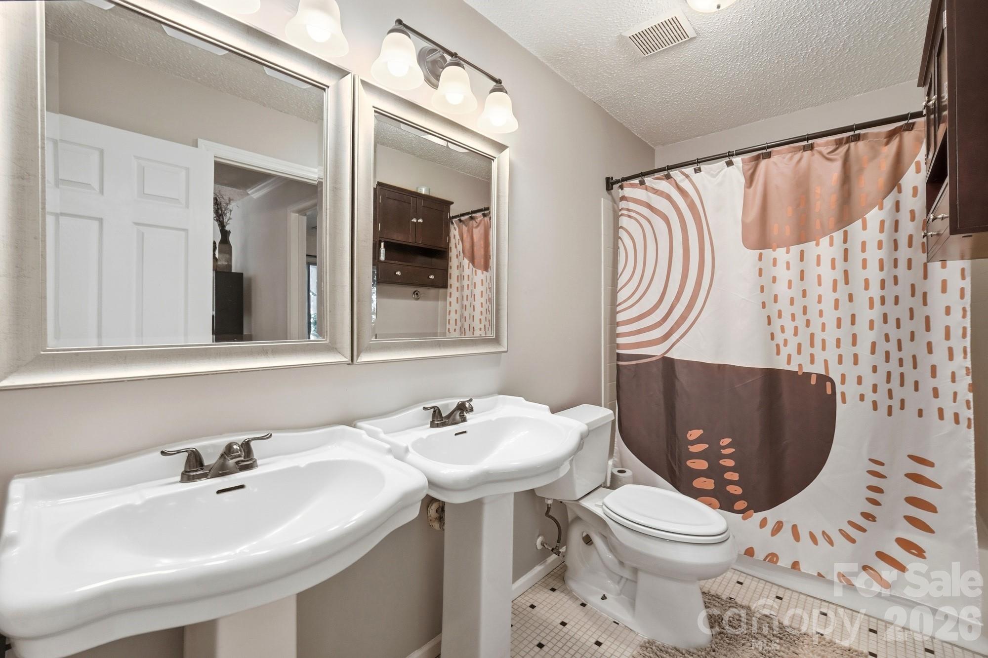 2510 Cranbrook Lane #6 — Charlotte