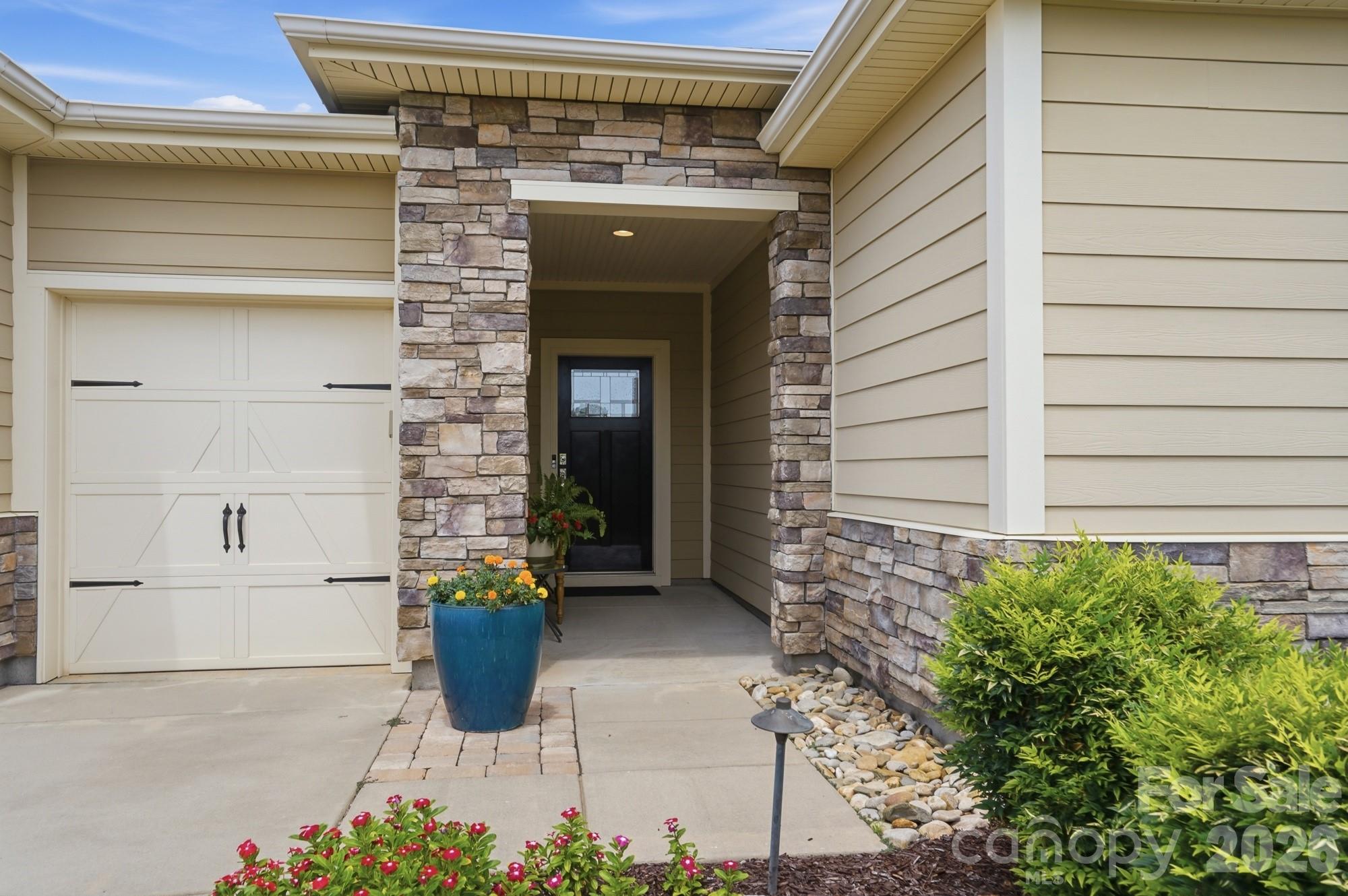 6127 Raven Rock Drive — Denver