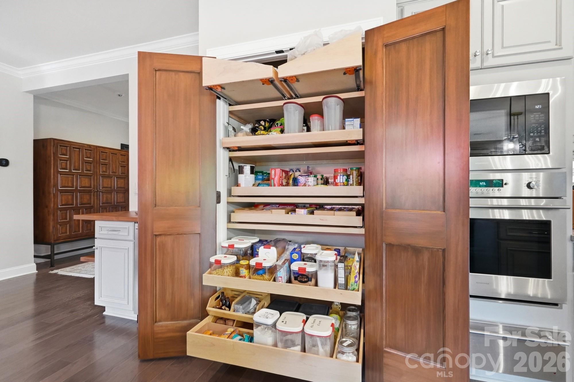 6127 Raven Rock Drive — Denver