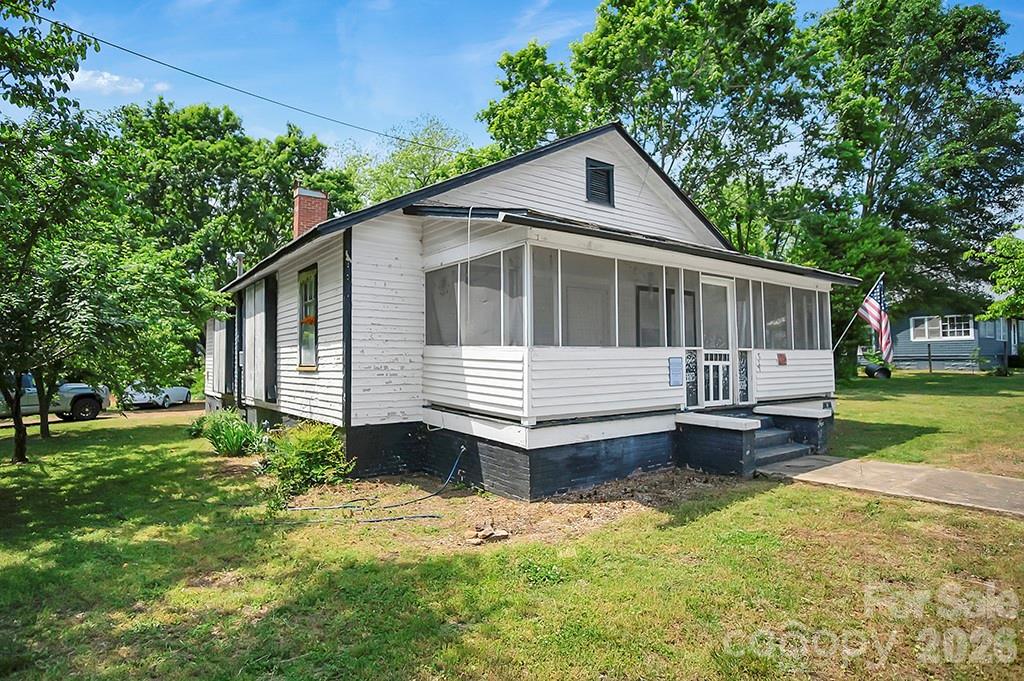 514 S Martin Street — Shelby