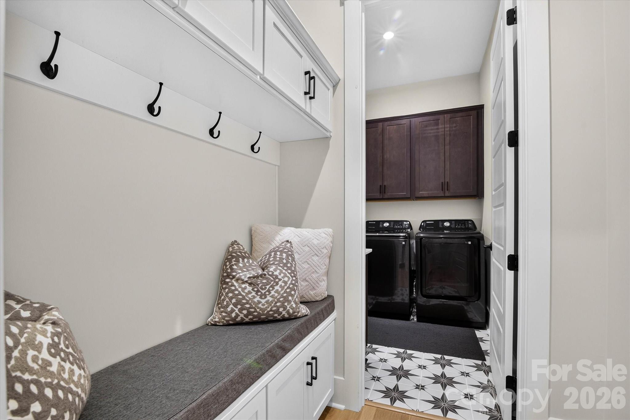 8624 Balcony Bridge Road — Huntersville