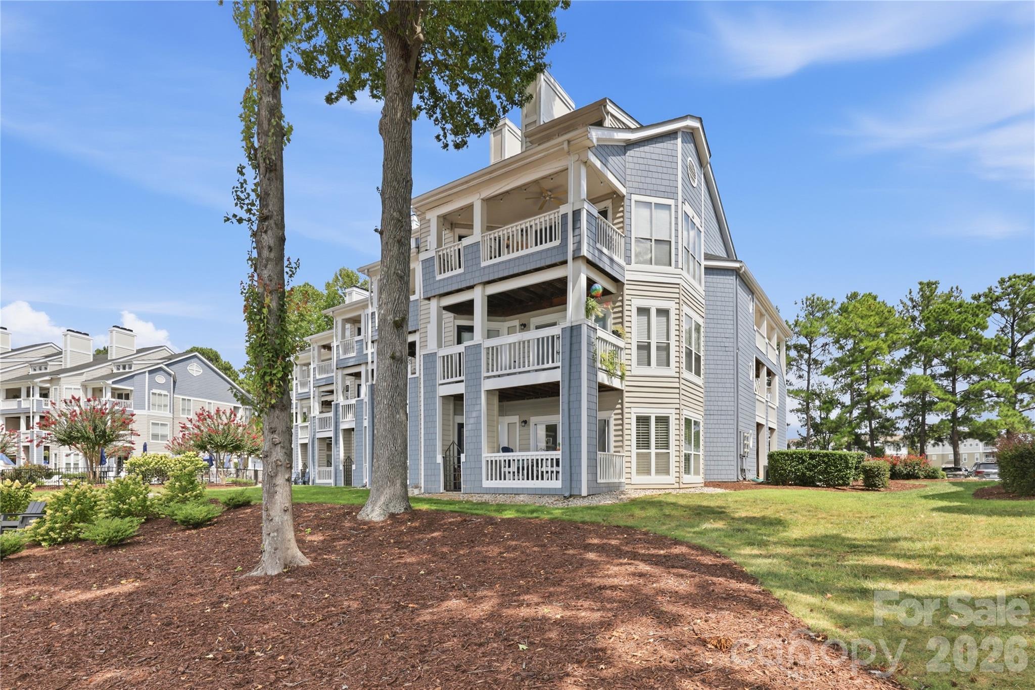 932 Southwest Drive — Davidson