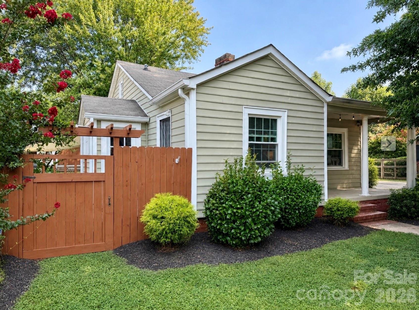 3407 Benard Avenue — Charlotte