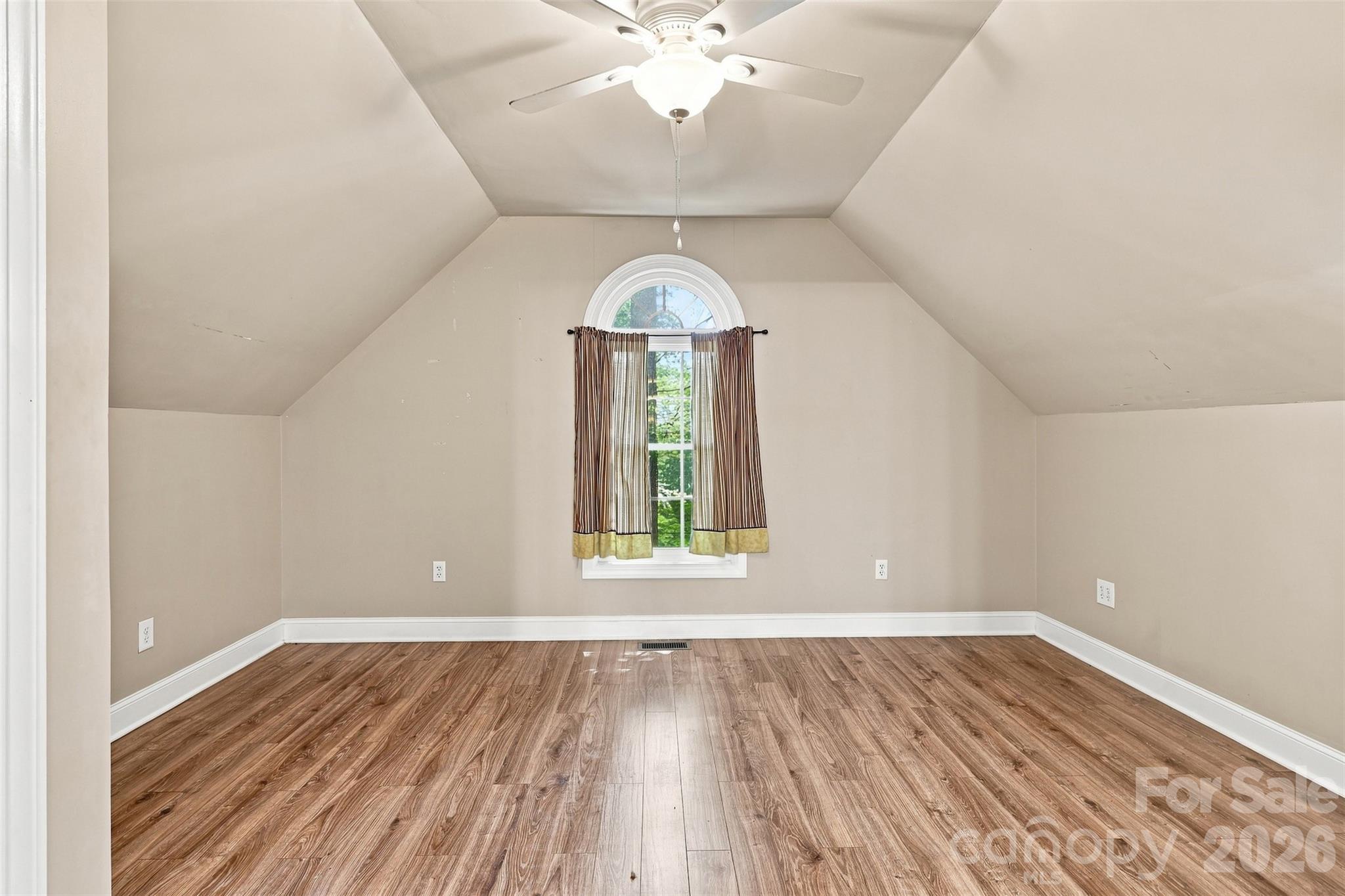 2290 Northview Harbour Drive — Sherrills Ford