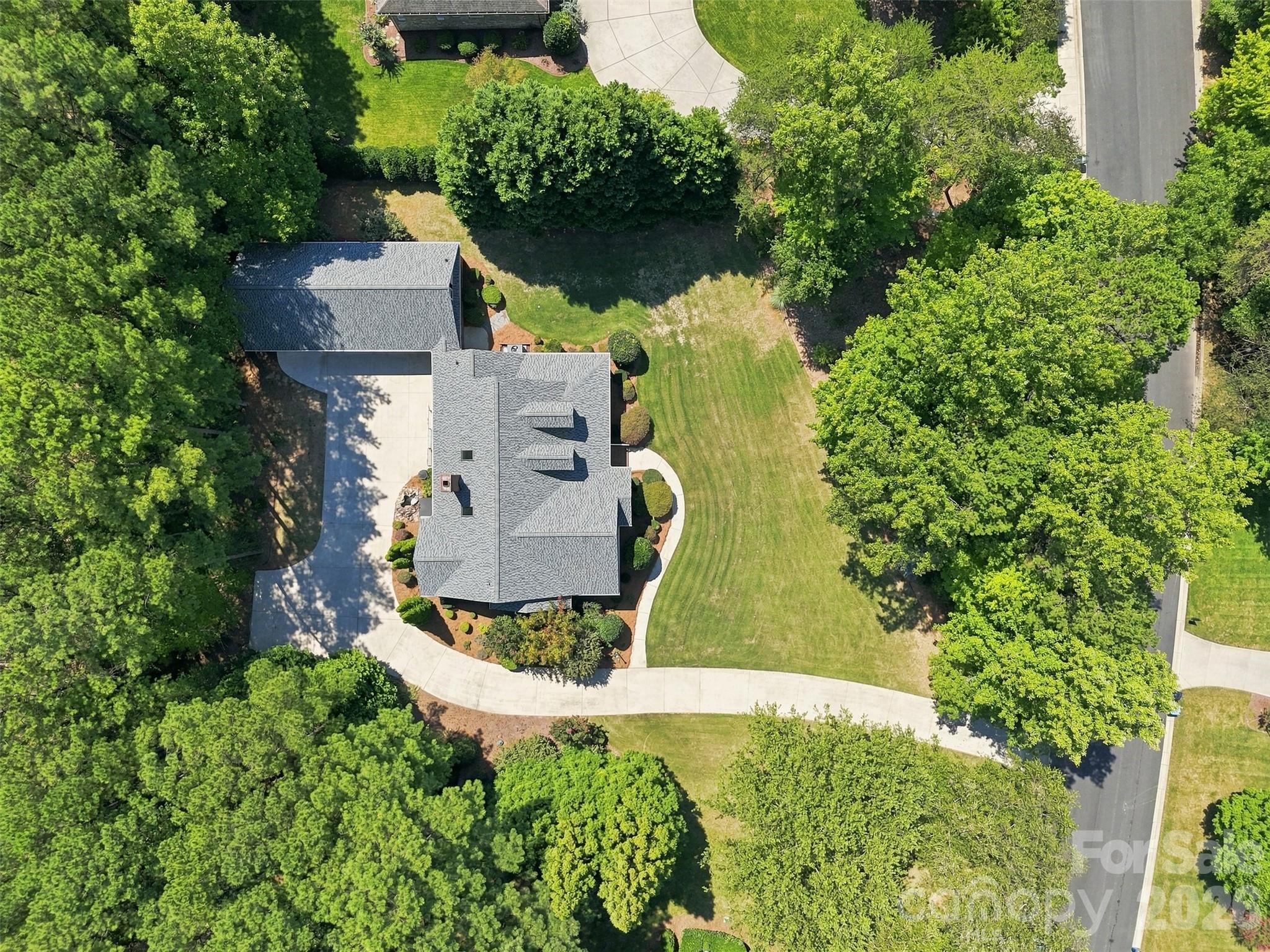 2290 Northview Harbour Drive — Sherrills Ford