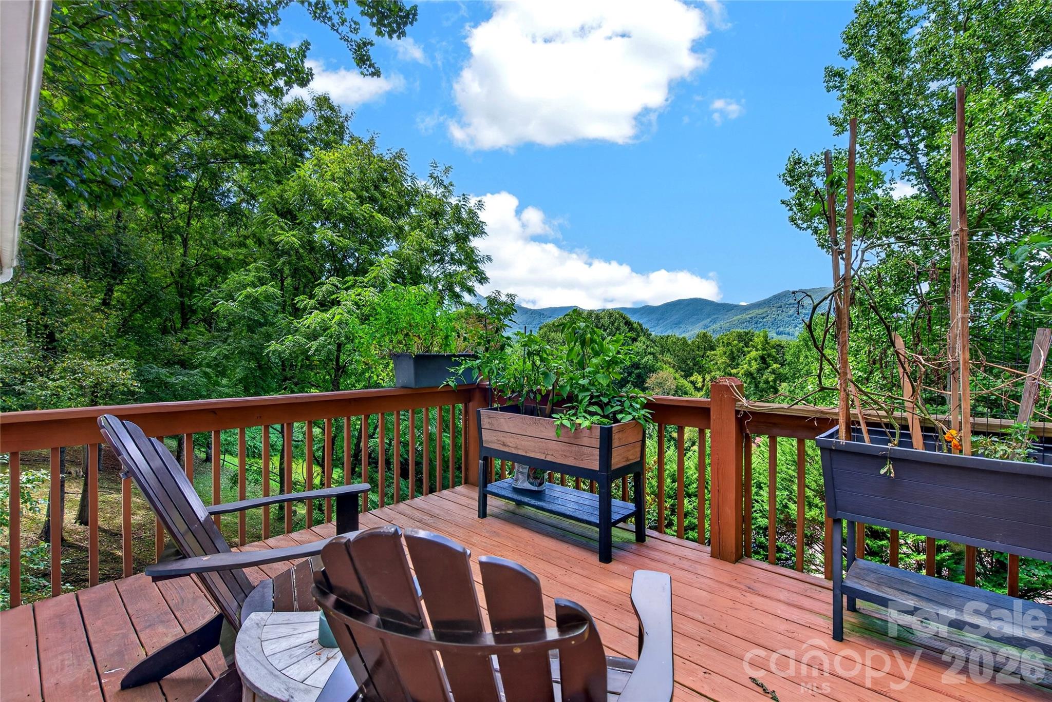 719 April Park #25 — Waynesville